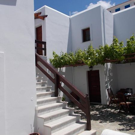 Sofirene Sea View Villa บาทซี ภายนอก รูปภาพ