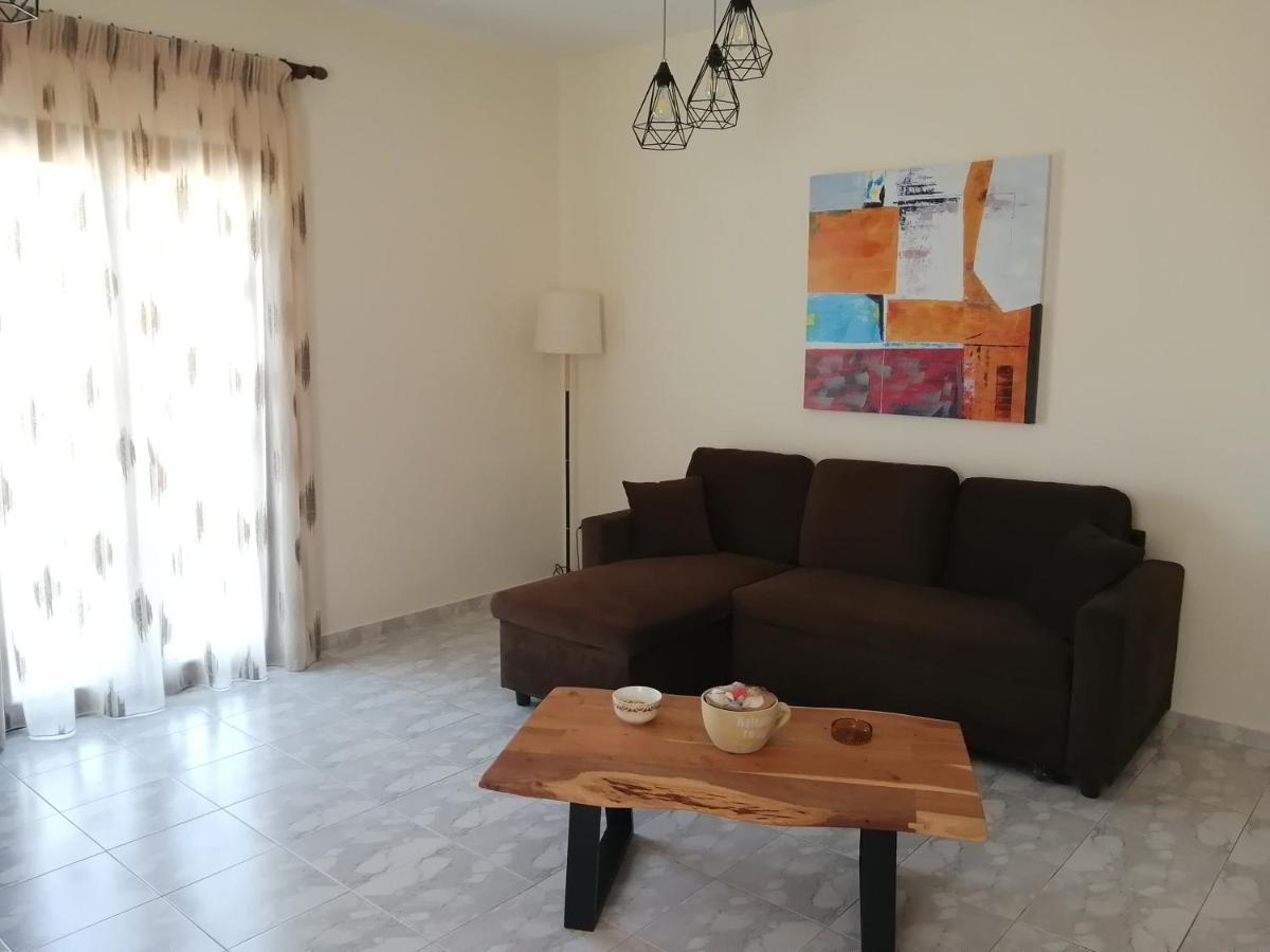 Sofirene Sea View Villa บาทซี ภายนอก รูปภาพ